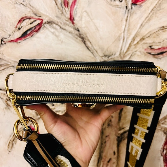 Preloved Authentic Marc Jacobs Snapshot - Picture 5 of 5